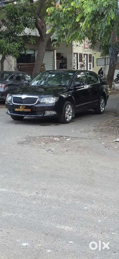 Skoda Superb Mt Elegance 2012 Diesel