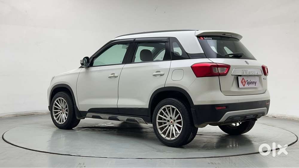 Maruti Suzuki Vitara Brezza 1.5 Zxi Plus At, 2021, Petrol