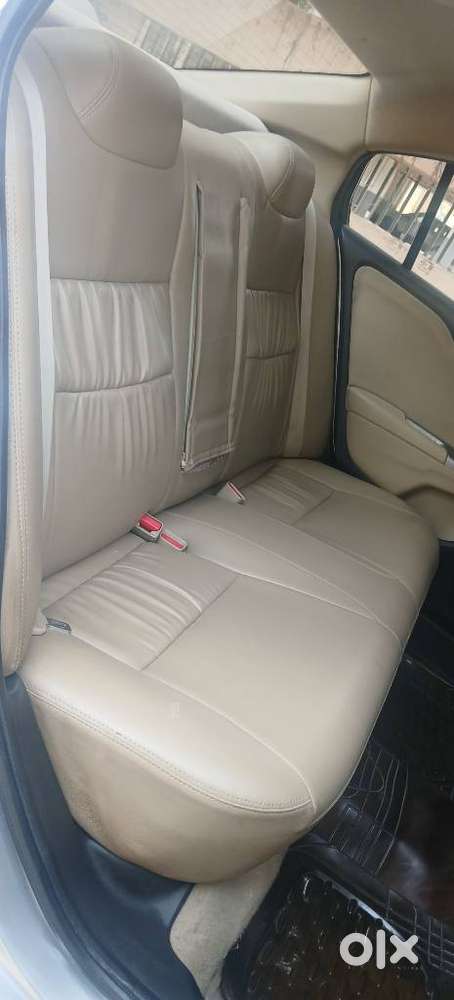 Honda City V Mt Exclusive, 2015, Petrol