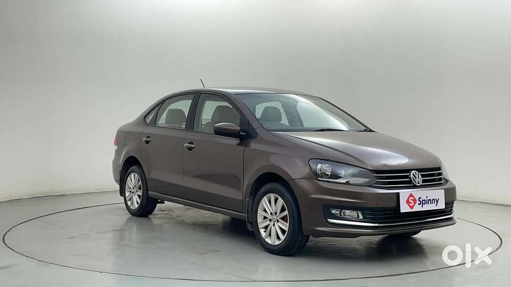 Volkswagen Vento 1.2 Tsi Highline At, 2016, Petrol