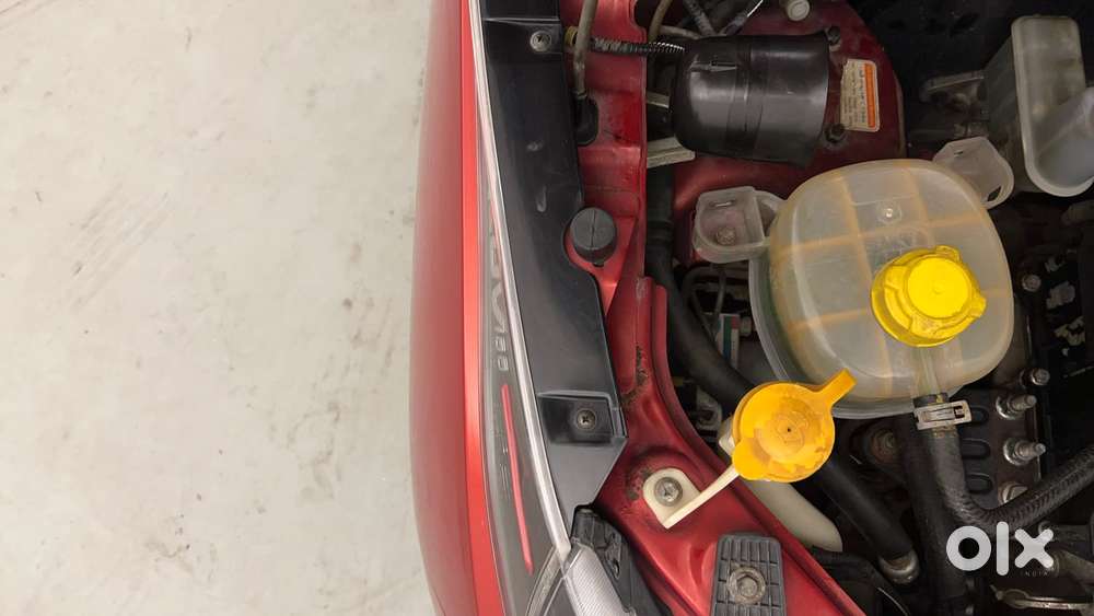 Mahindra Kuv 100 Mfalcon G80 K8 5str, 2016, Petrol