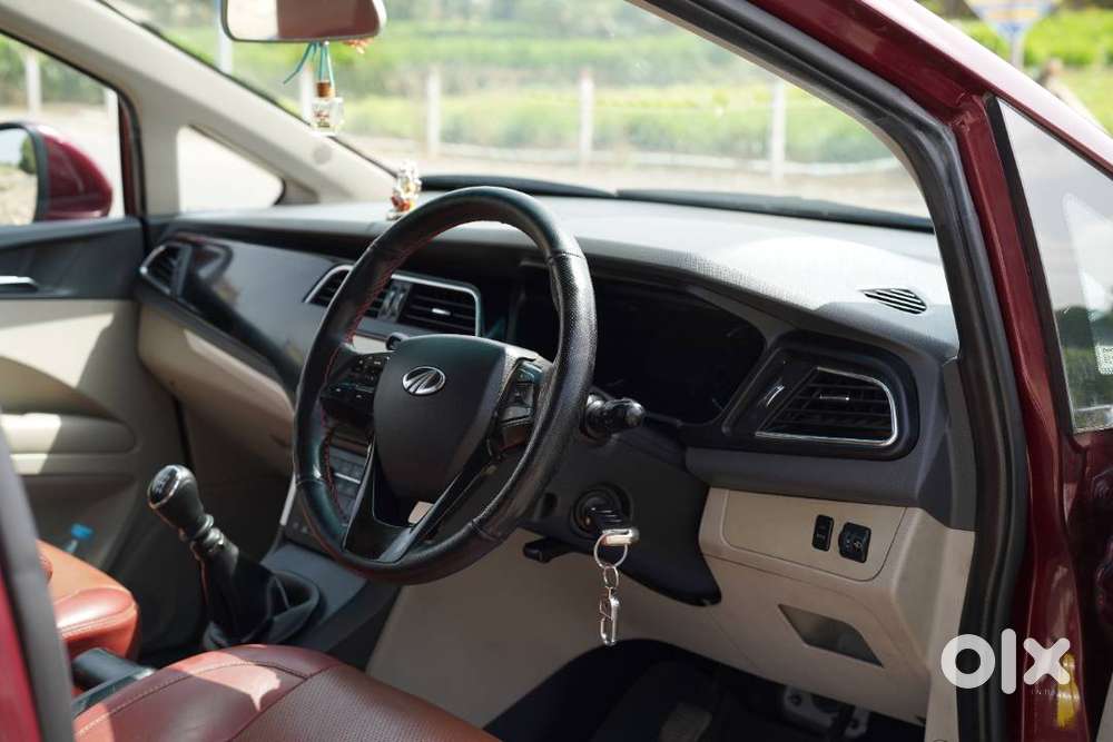Mahindra Marazzo