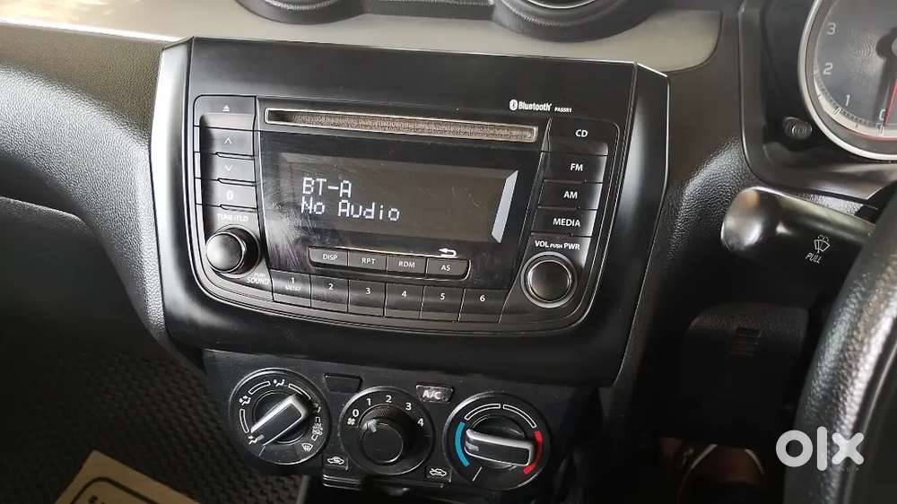 Maruti Suzuki Swift Vxi
