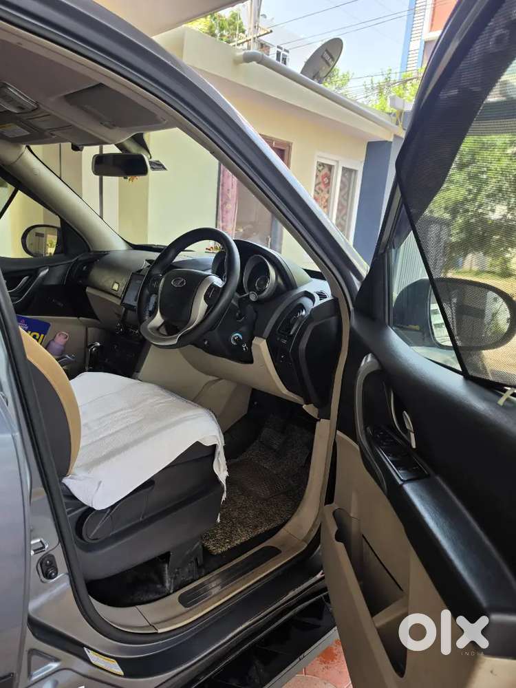 Mahindra Xuv500 2019 Diesel Well Maintained