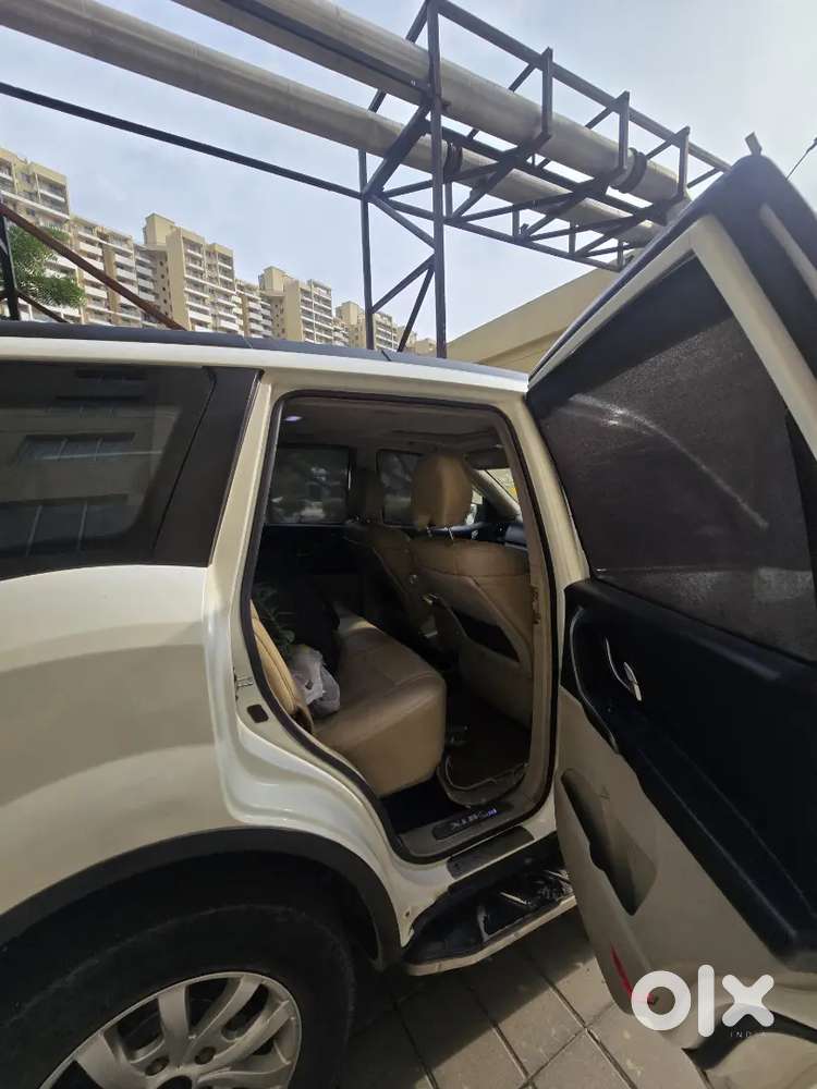Mahindra Xuv500 W10 At (top Model)  2017  Diesel  Automatic