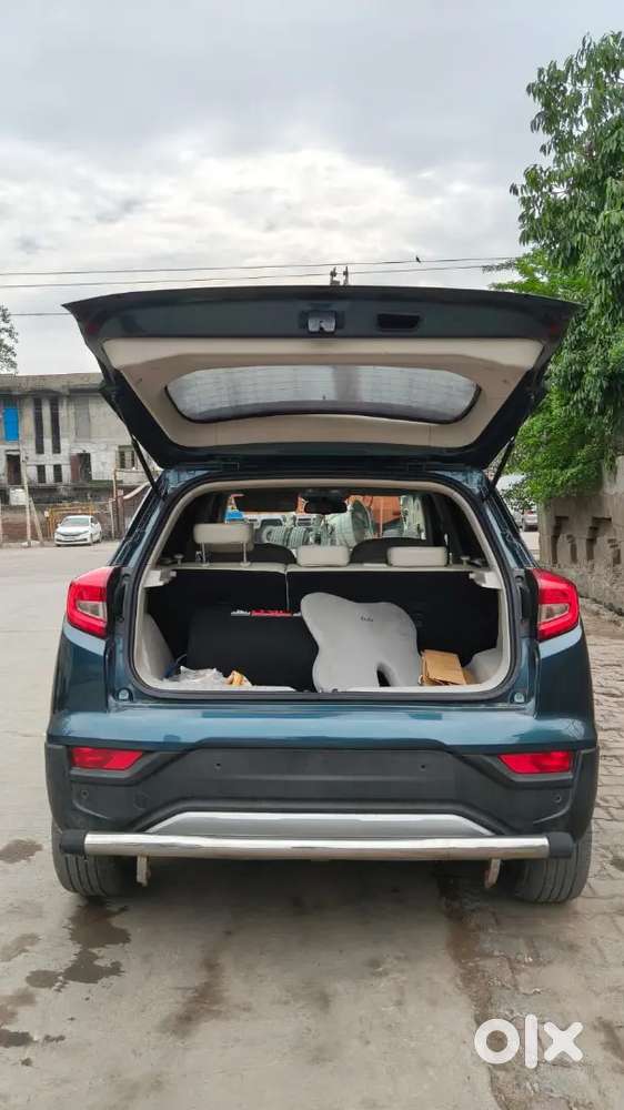 Mahindra Xuv300 2019 Petrol A+ Condition