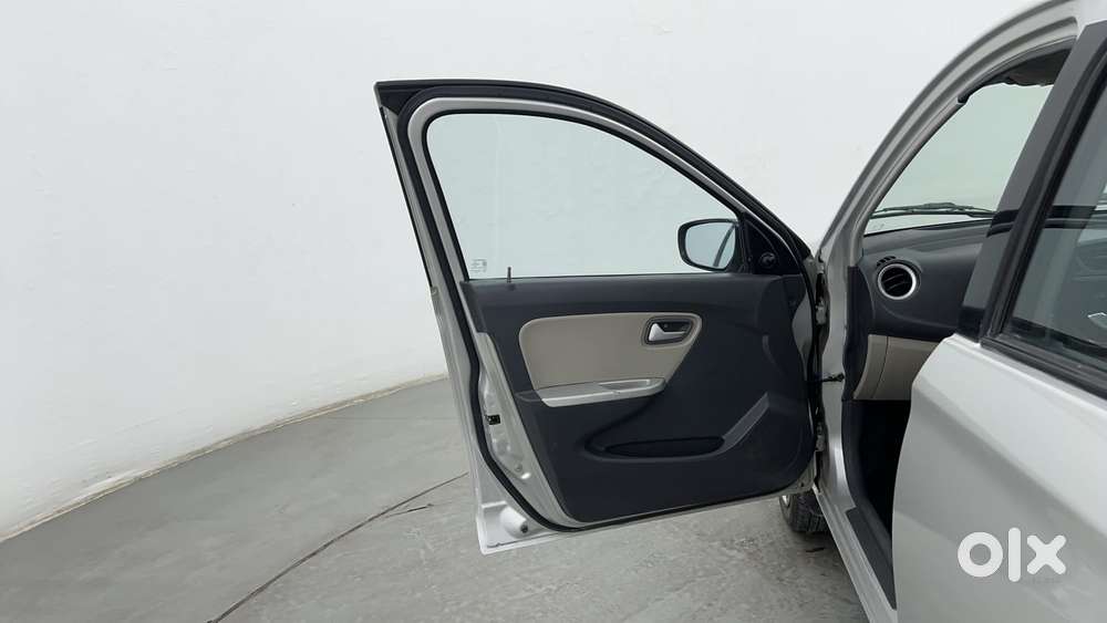 Maruti Suzuki Alto K10 1.0 Vxi Amt, 2016, Petrol