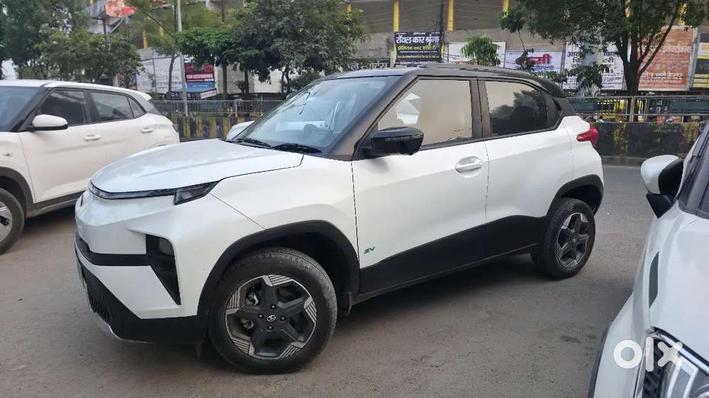 Tata Punch Ev 2025 Drives