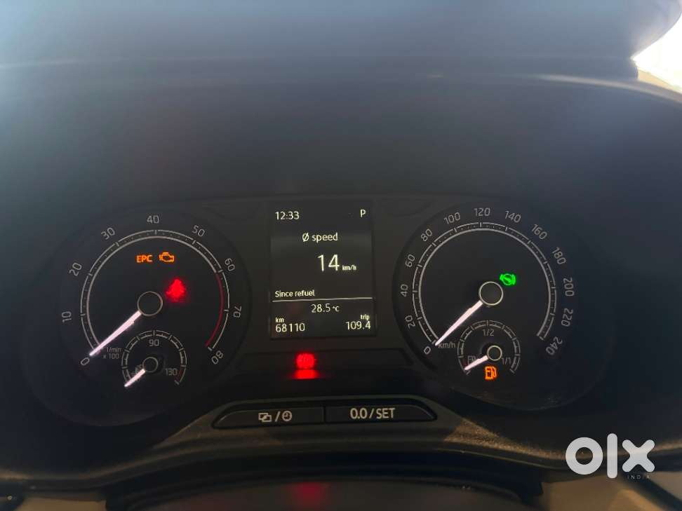 Skoda Slavia Ambition Plus 1.0 Tsi At, 2022, Petrol