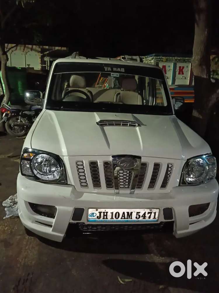 Mahindra Bolero 2016