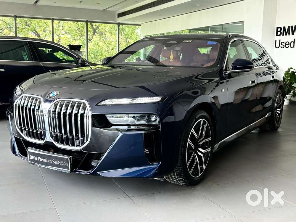 Bmw 7 Series 740i M Sport Petrol Automatic, 2023, Petrol