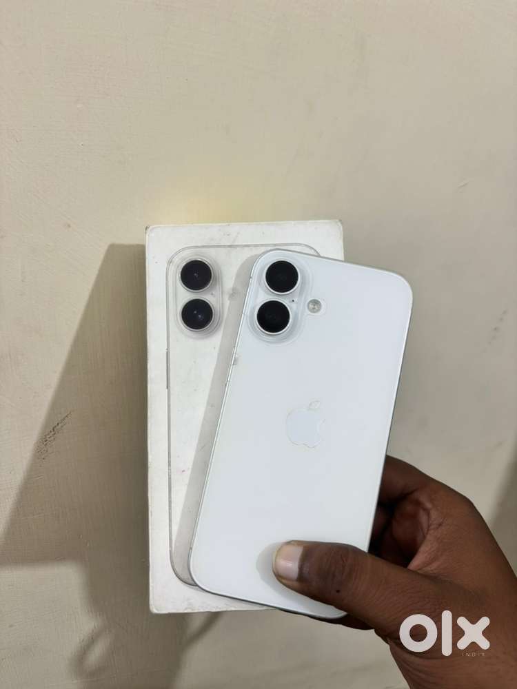 iPhone 16 128 GB with All accessories Or Warranty