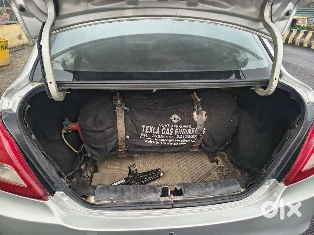 Maruti Suzuki Dzire 1.2 Vxi, 2017, Petrol