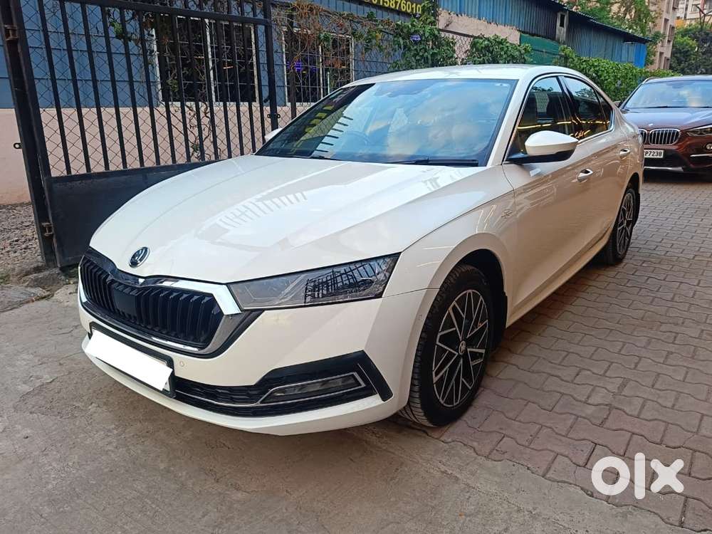 Skoda Octavia 2.0 L K Tsi At, 2023, Petrol
