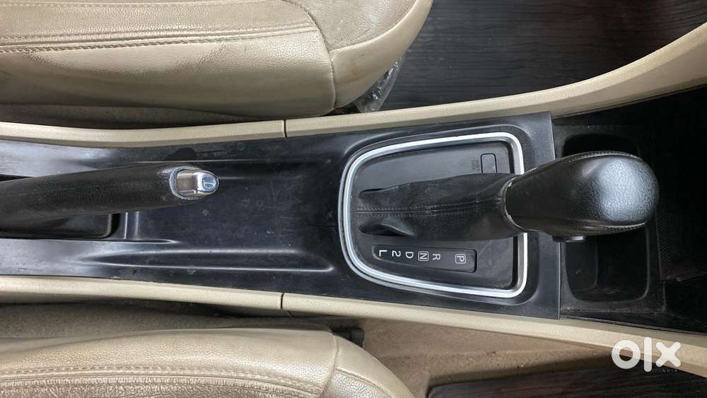 Maruti Suzuki Ciaz 2014-2017 At Zxi Plus, 2016, Petrol