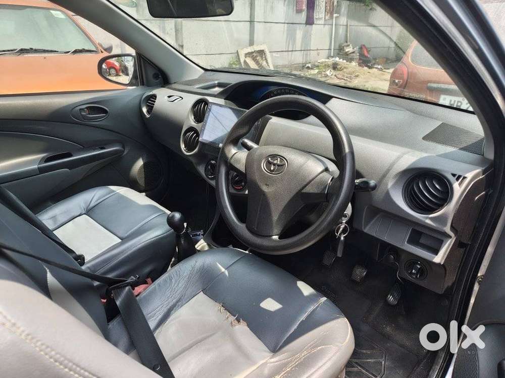 Toyota Etios, 2013, Petrol