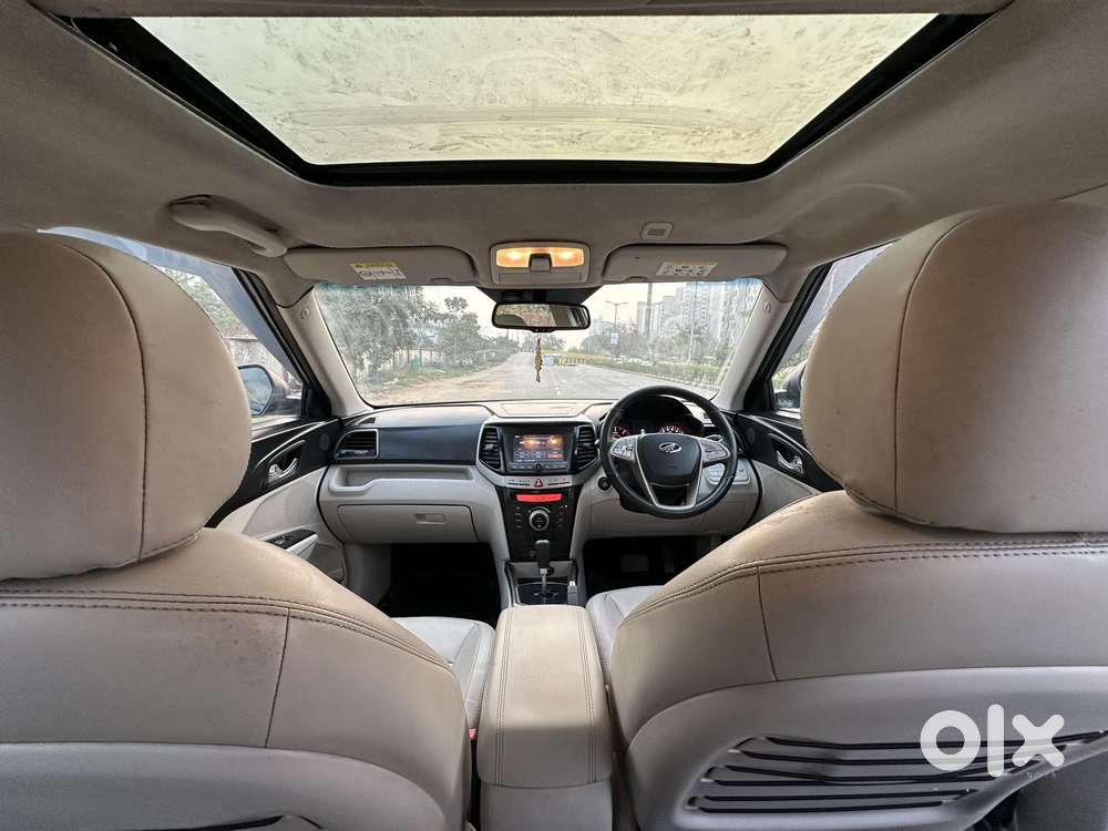 Mahindra Xuv300 W8 (o) 1.5 Diesel Amt Dual Tone, 2020, Diesel