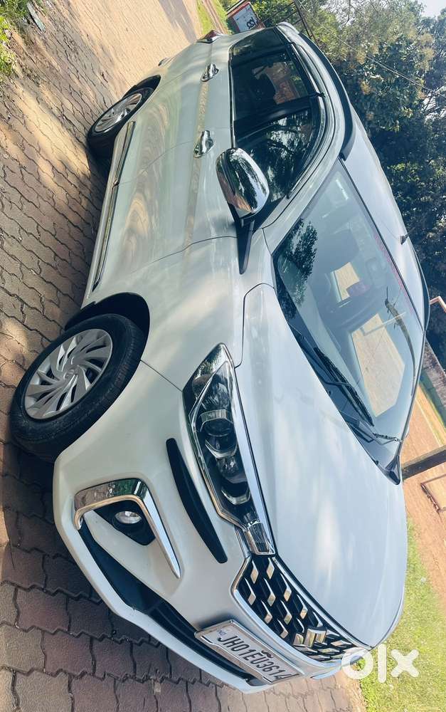 Maruti Suzuki Ertiga 1.5 Vxi, 2022, Petrol