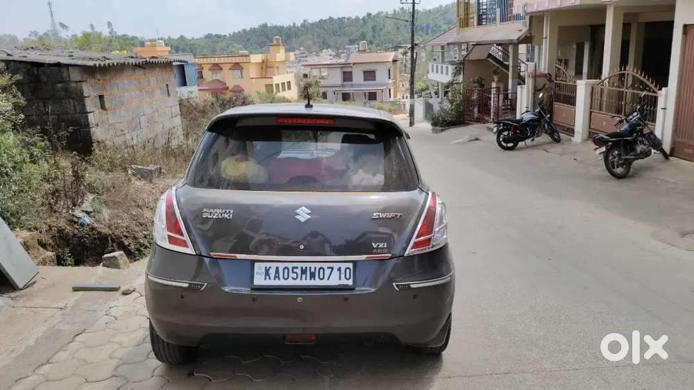 Maruti Suzuki New-gen Swift 2017 Petrol 90000 Km Driven