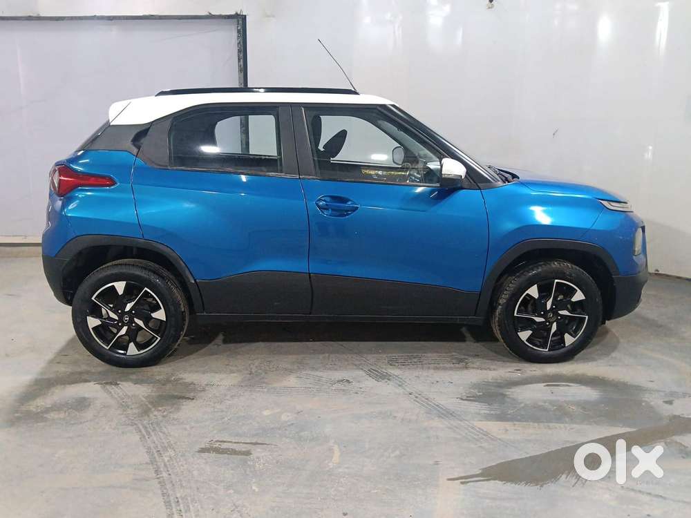 Tata Punch 1.2 Revotron Creative Dual Tone, 2021, Petrol