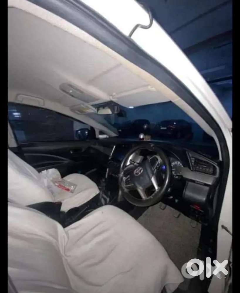 Toyota Innova Crysta 2022 Diesel 80000 Km Driven