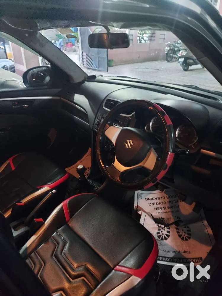 Maruti Suzuki Swift 2017 Petrol 59700 Km Driven
