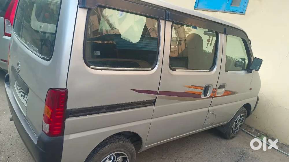 Maruti Suzuki Eeco 2017 Cng & Hybrids 200000 Km Driven