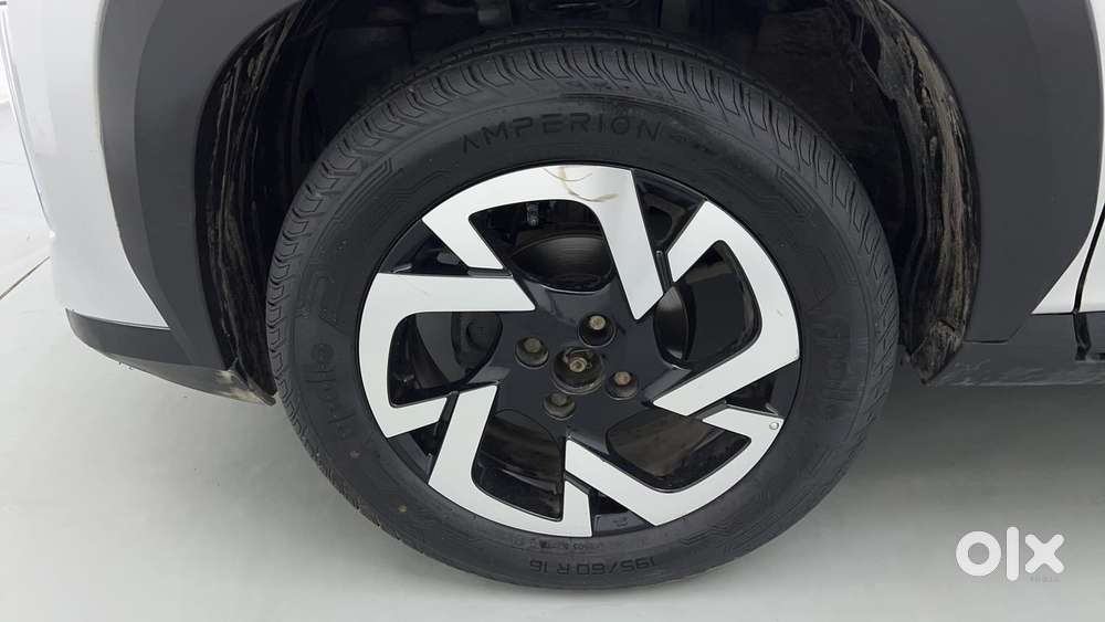 Nissan Magnite 1.0 Xv Premium Turbo Cvt, 2022, Petrol