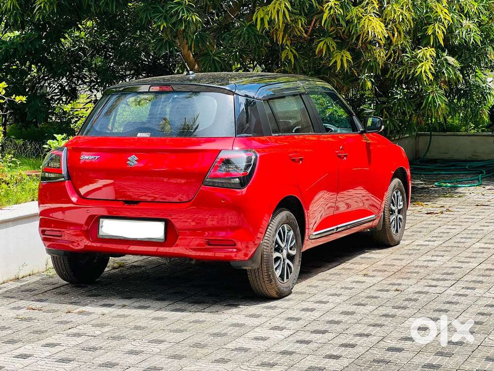 Maruti Suzuki Swift 1.2 Vxi (o), 2024, Petrol