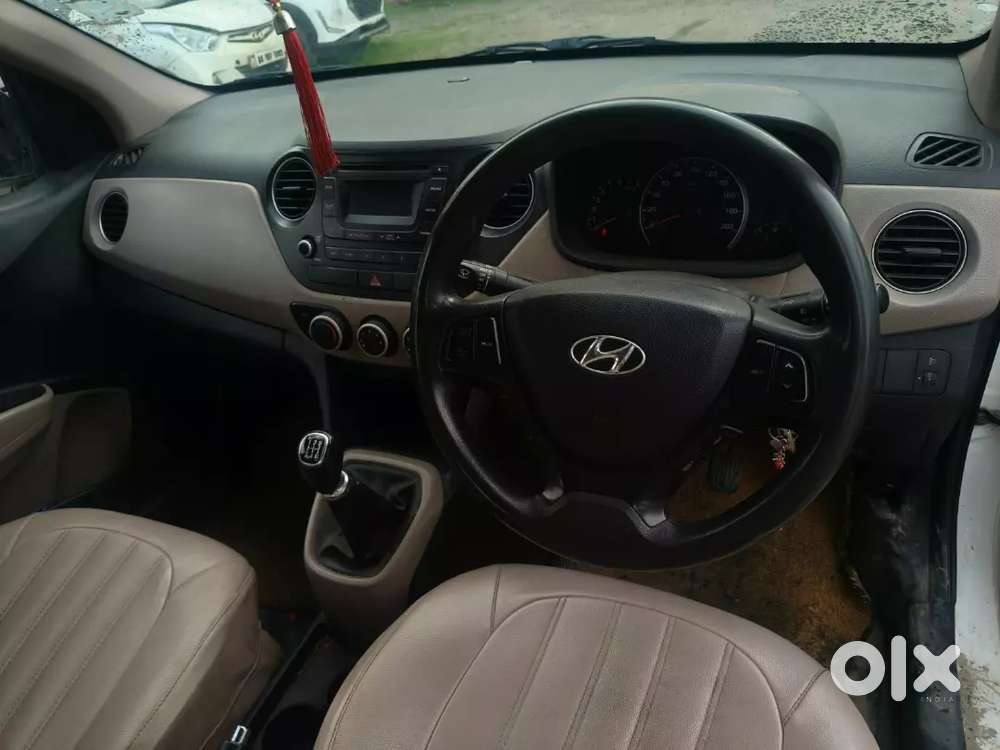 Hyundai Grand I10 Prime 2015 White Colour Petrol 90000 Km Driven
