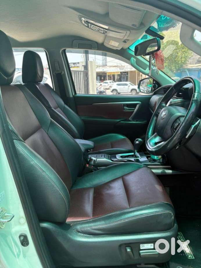 Toyota Fortuner Legender 4x4 At 2.8, 2022, Diesel