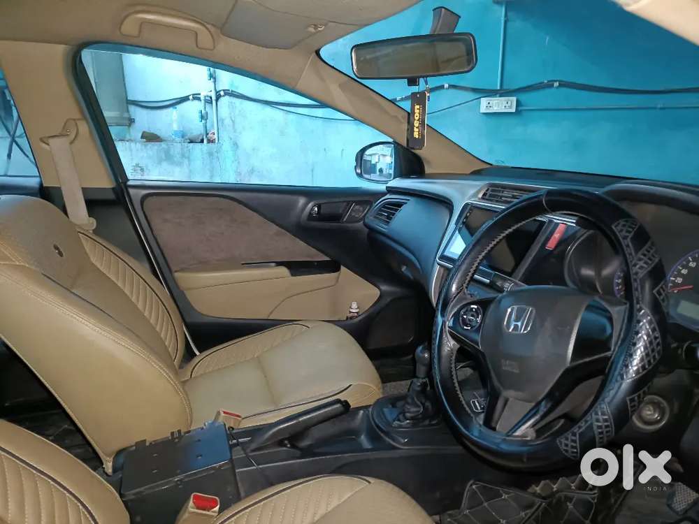 Honda City Zx 2015 Petrol Well Maintained