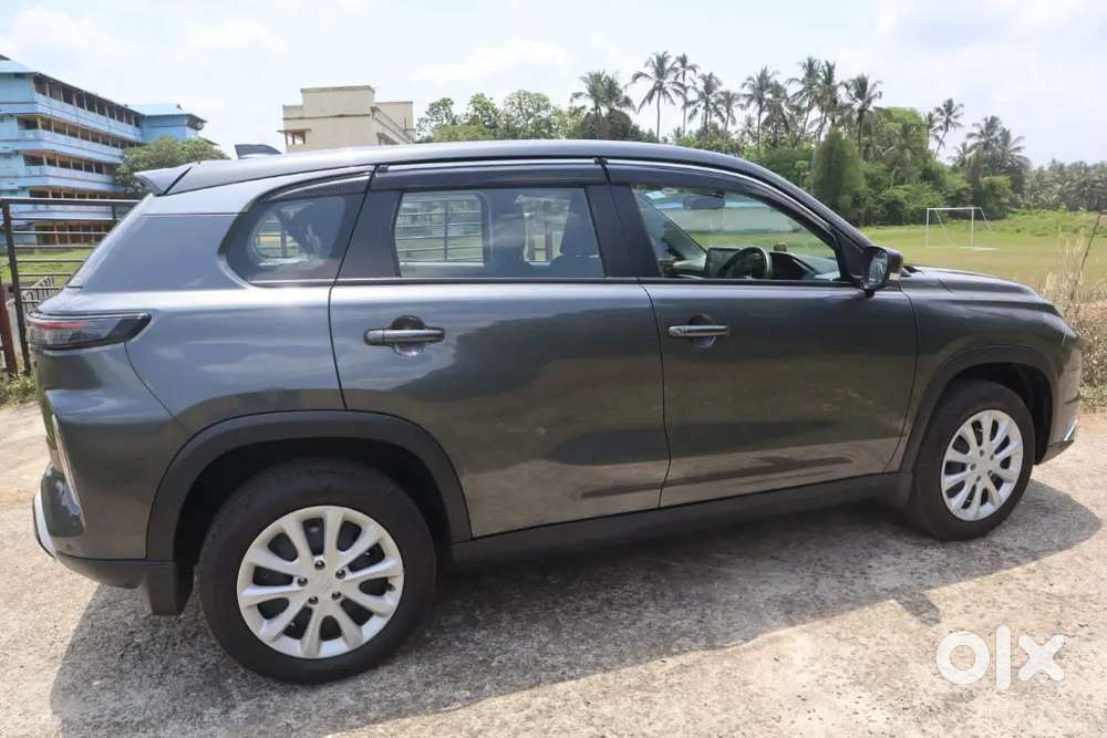Grand Vitara Smart Hybrid Manual 2024 Model Low Kilometer
