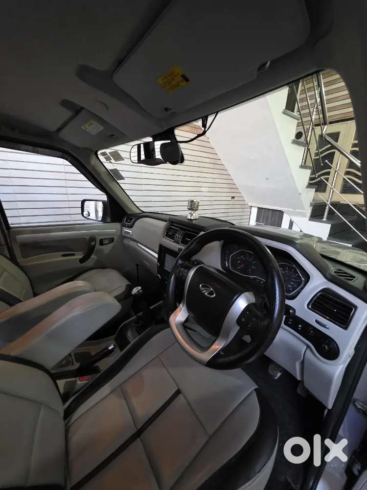 Mahindra Scorpio S 10 Classic 2015 Looking Very Good In Condition