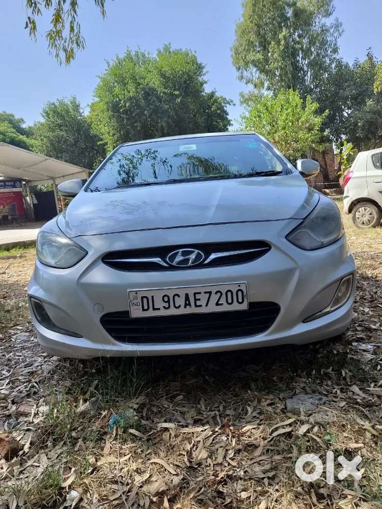 Hyundai Verna Fluidic 2011