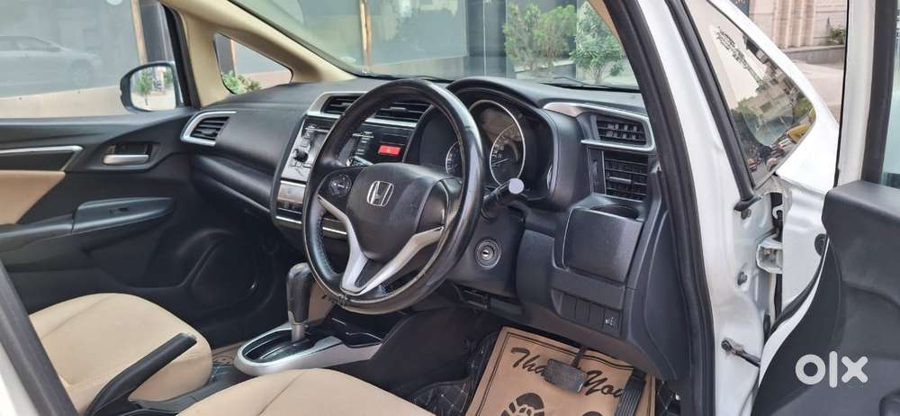 Honda Jazz V Cvt, 2015, Petrol