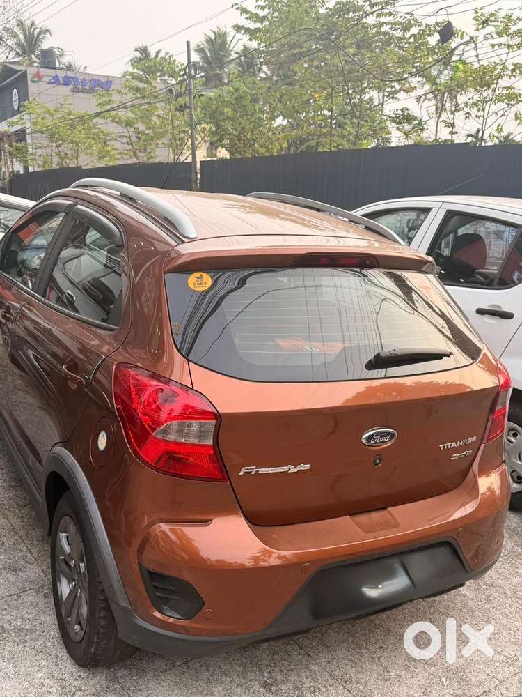 Single Owner ( Doctor)ford Freestyle 2018 Petrol 78400 Km Driven