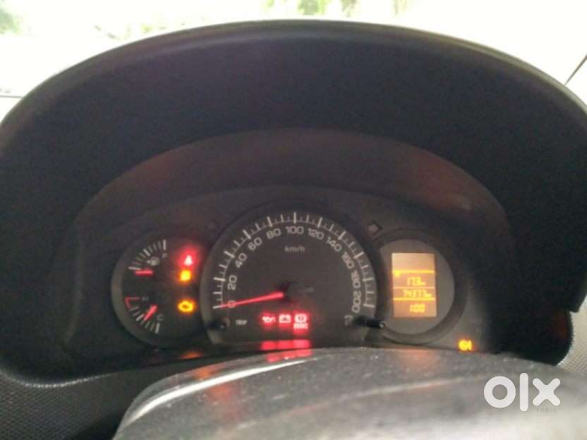 Maruti Suzuki Swift Lxi Optional-o, 2016, Petrol