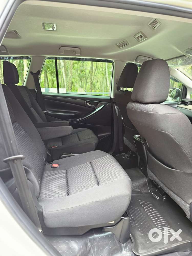 Toyota Innova Crysta 2.4 Gx Limited Edition 7 Str, 2022, Diesel