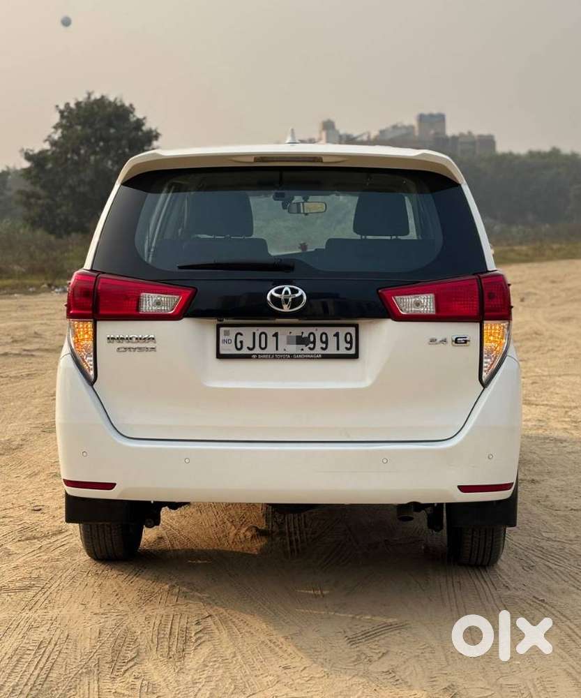 Toyota Innova Crysta