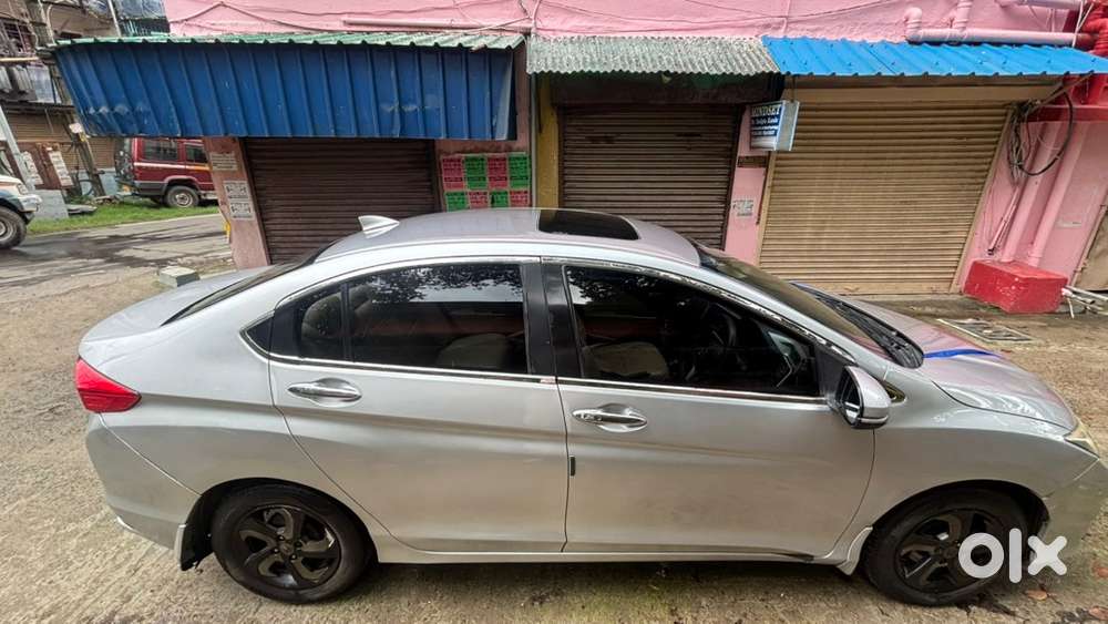 Honda City With Sun Roof Diesel 2014