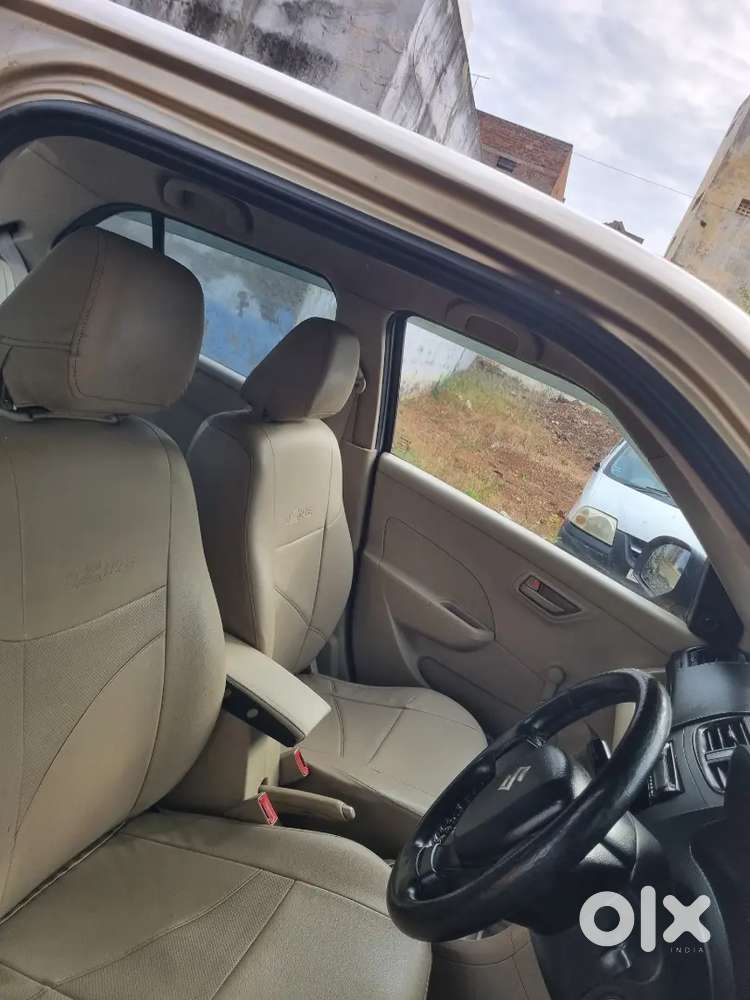 Maruti Suzuki Dzire 1.2 Lxi 2012