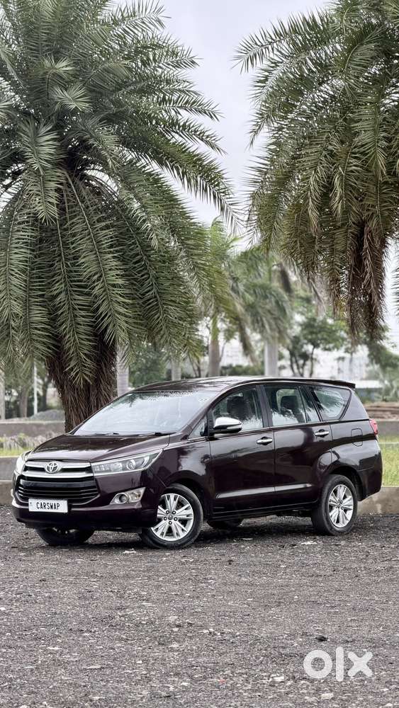Toyota Innova Crysta 2.8 Zx At 7 Seater, 2016, Diesel