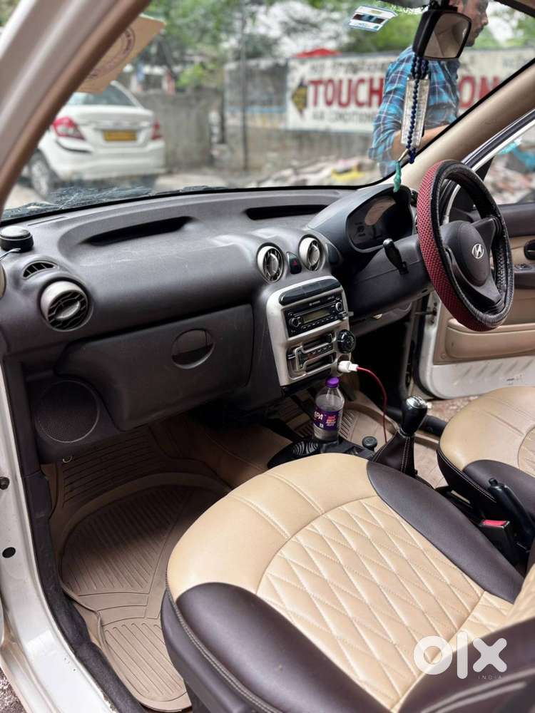 Santro Model Top  2013