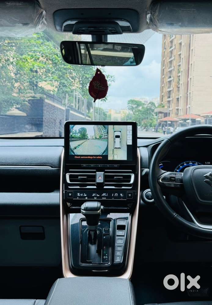 2025 Maruti Suzuki Invicto Alpha Plus Hybrid 7str