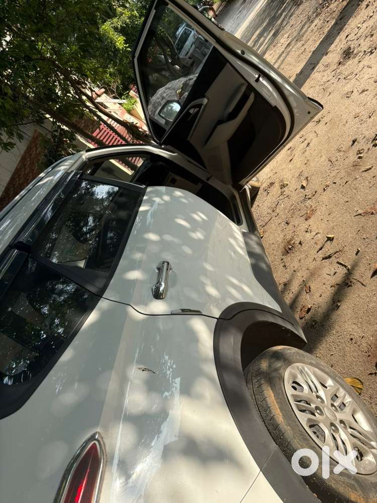 Kia Carens 2023 Petrol