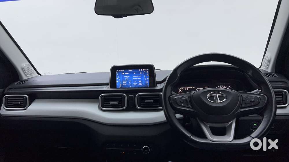 Tata Punch 1.2 Revotron Creative Amt Dual Tone, 2022, Petrol