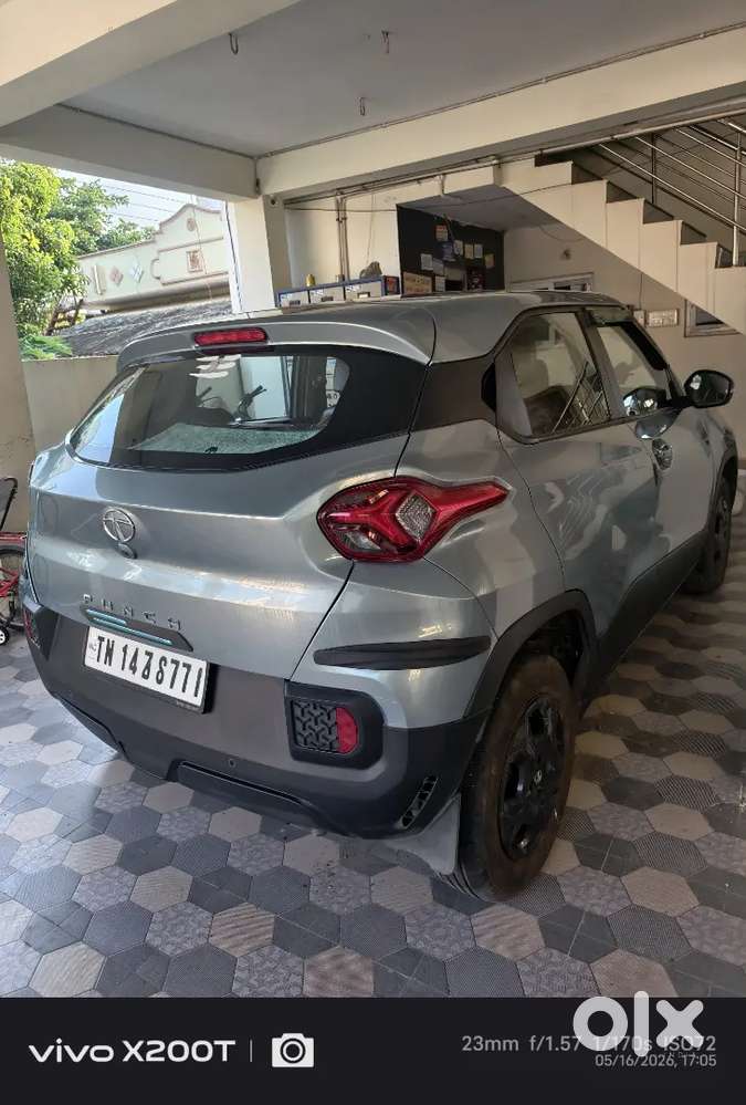 Tata Punch Accomplished Amt 2022  23.5k Km  1st Owner