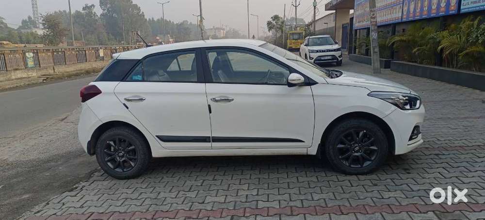 Hyundai I20 Petrol Spotz, 2019, Petrol