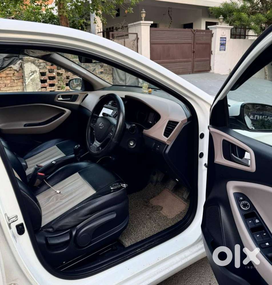 Hyundai I20 Sportz 1.2 Vtvt, 2019, Petrol